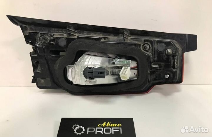 Фонарь задний правый внутренний для Mazda CX-9