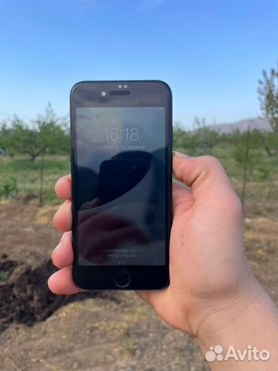 iPhone 7, 32 ГБ