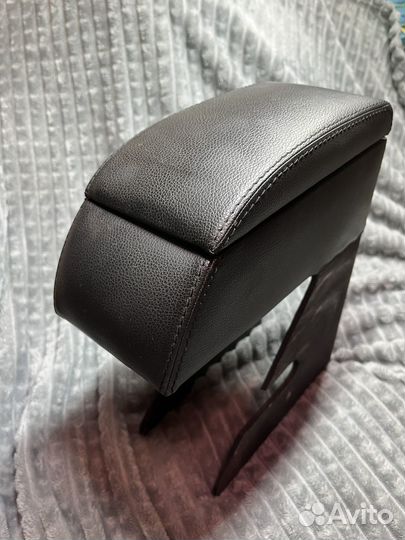 Подлокотник на ваз 2113 2114 2115