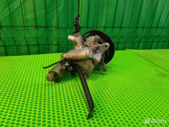 Насос гидроусилителя Mercedes-Benz Cl W215 M113