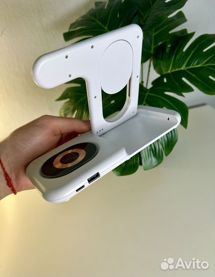 Беспроводная зарядка для iPhone док станция 4 в 1