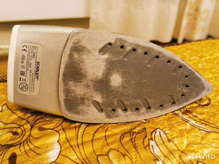 Утюг Scarlett sc-135s