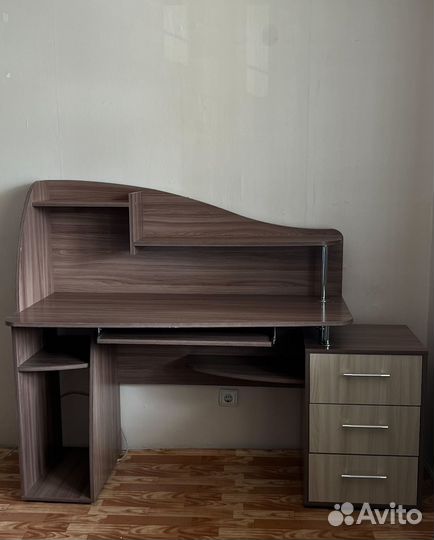 Компьютерный стол бу