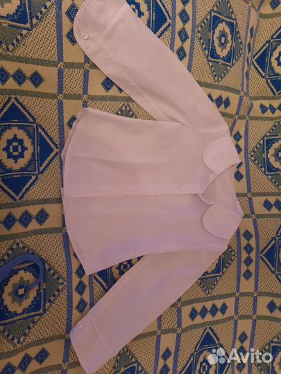 Блузка белая р.110 новая