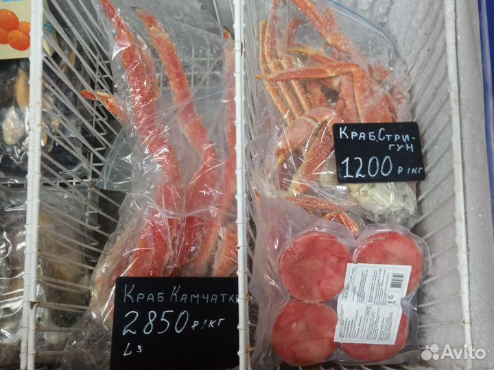 Крабы красная икра