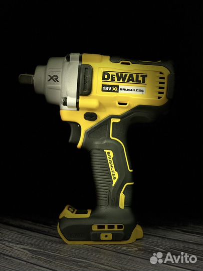 Гайковерт DeWalt DCF894 азия