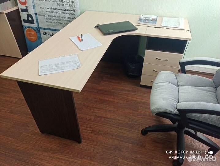 Стол для офиса