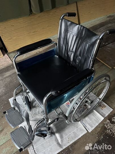 Инвалидная коляска складная бу