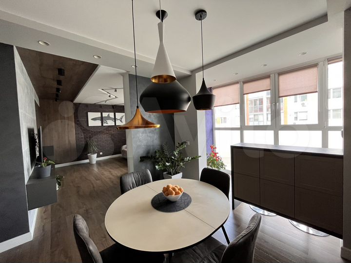 2-к. квартира, 60,5 м², 2/4 эт.