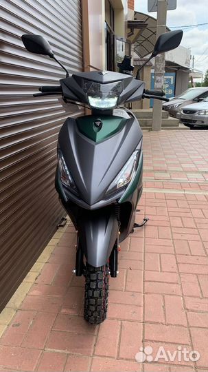 Скутер Vento Corsa RS