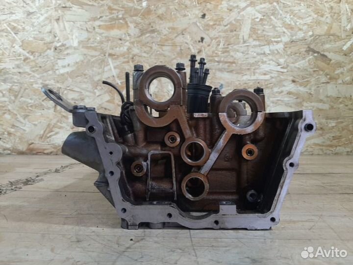 Гбц (головка блока цилиндров ) левый Bmw 7-Series