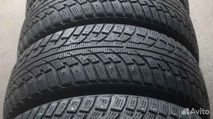 Kumho I'Zen RV Stud KC16 225/60 R17