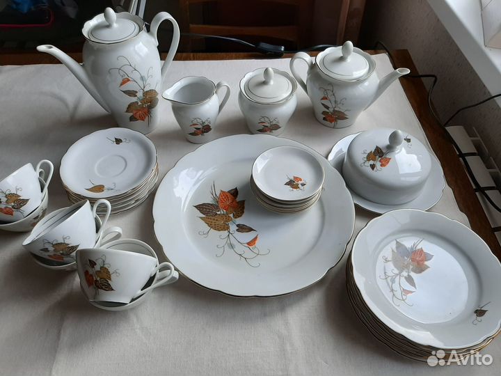 Чайно- кофейный сервиз ГДР 30 предметов