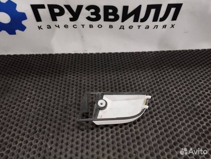 Накладка на ручку передней правой Volvo FH5