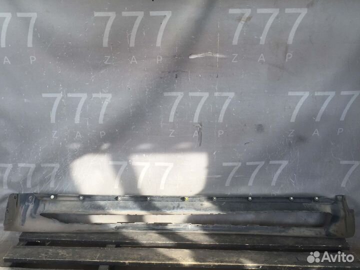 Накладка порога правого Toyota Land Cruiser 200 Б