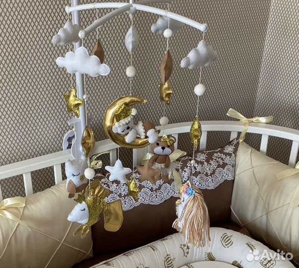 Мобиль на кроватку