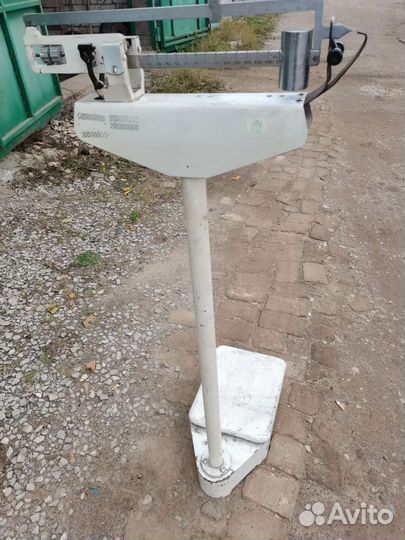 Весы напольные механические