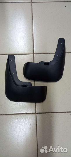 Брызговики Toyota Avensis II с 2003 г.в