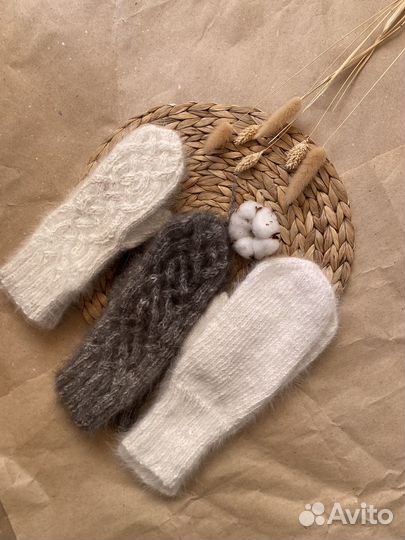 Пуховые кроличьи вязанные варежки ангора