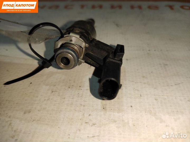 Форсунка топливная Volkswagen Polo 5 2012