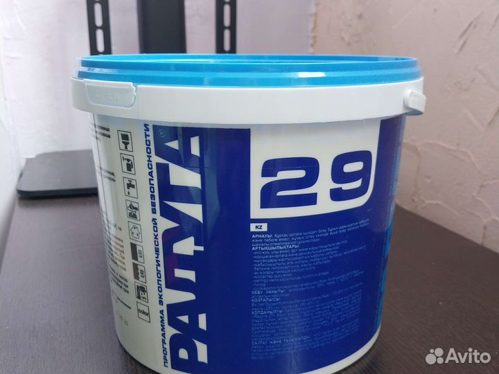 Краска белая для фасадных работ