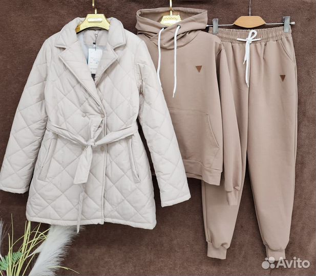 Женский спортивный костюм + куртка