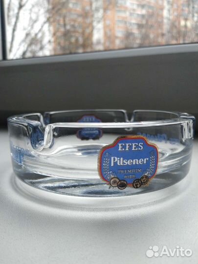 Пепельницы, футляр для зажигалки