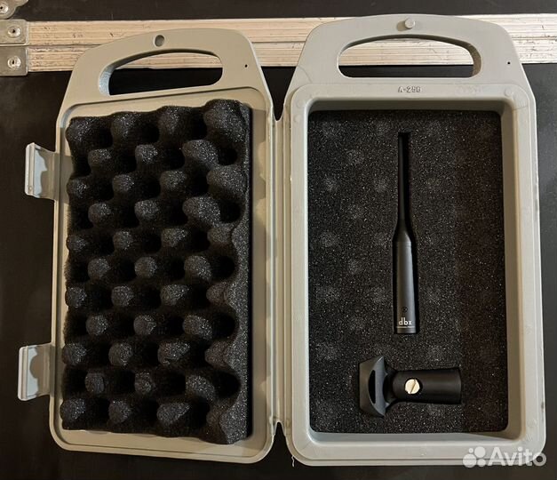 DBX RTA-M измерительный микрофон