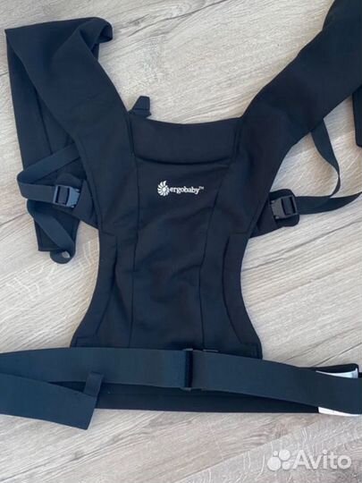 Эргорюкзак ergobaby embrace black