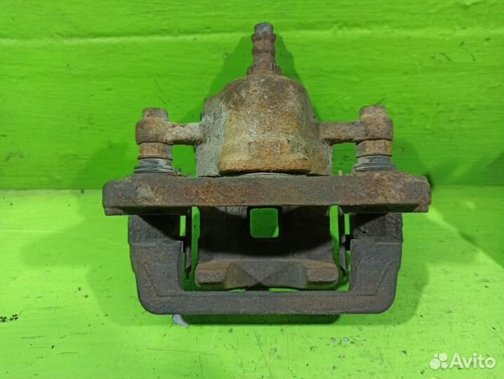 Суппорт тормозной задний Kia Magentis GD G4JP 2001