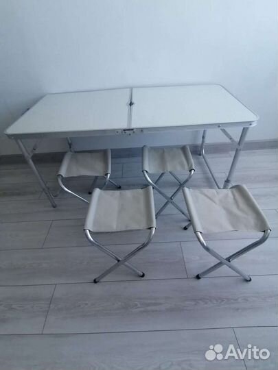 Стол складной комплект +4 стула