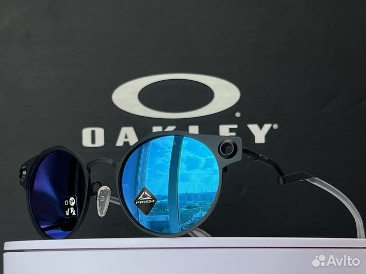 Солнцезащитные очки Oakley Deadbolt Sapphire