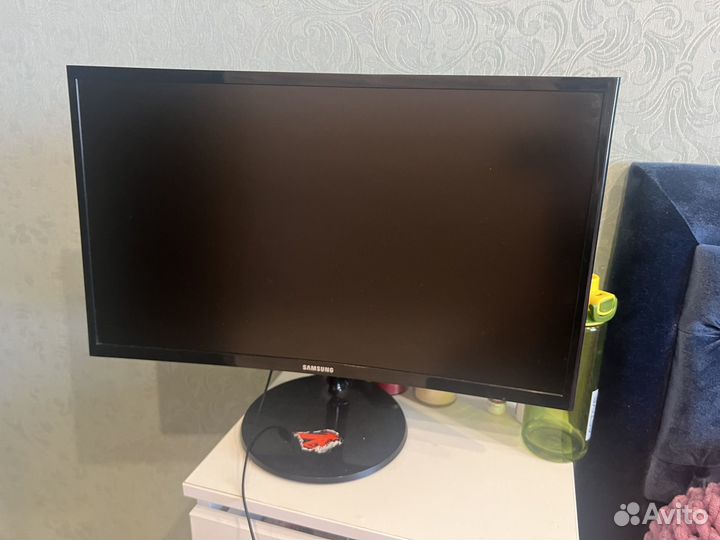 Монитор samsung