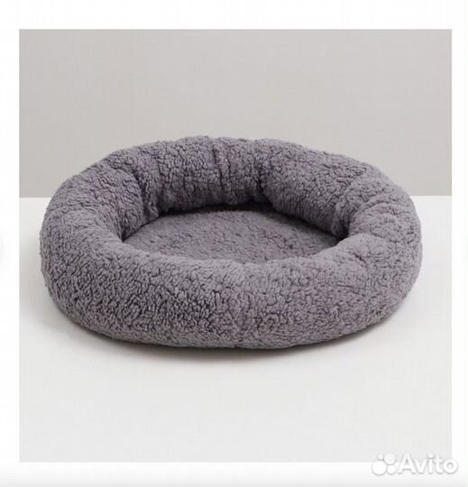 Лежанка для кошек