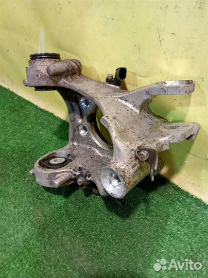 Кулак поворотный задний левый Audi A8 4H (D4) 2009