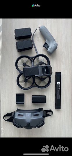 Квадрокоптер DJI avata combo