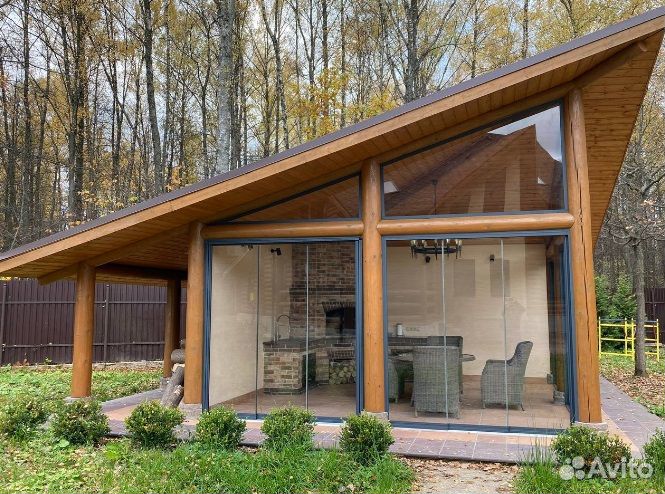 Стеклянная перегородка 