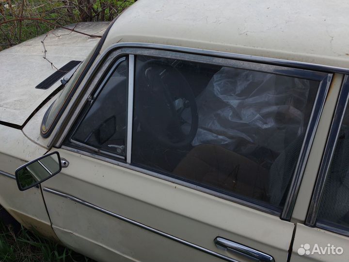 На разбор ваз 2106