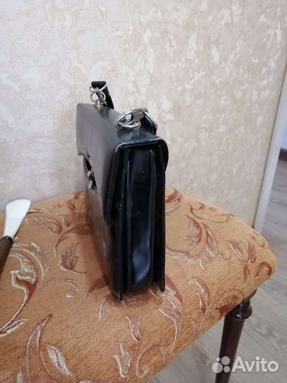 Дамская сумочка-чемоданчик. Нат кожа. Винтаж