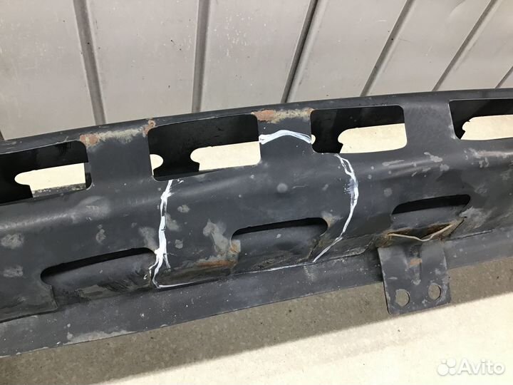 Усилитель переднего бампера VW Golf VI 2009-2012