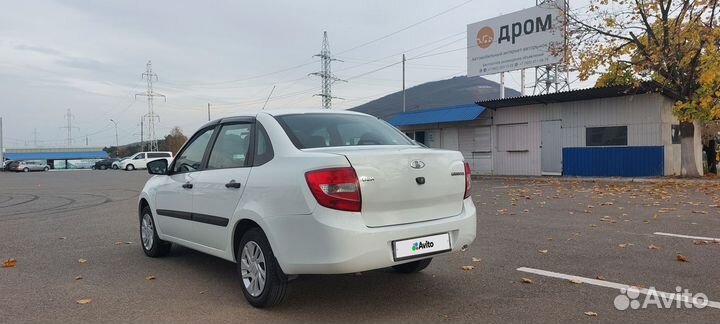 LADA Granta 1.6 МТ, 2017, 67 000 км