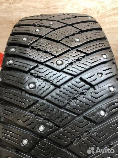 Goodyear Ultragrip Ice Arctic 205/55 R16 94T