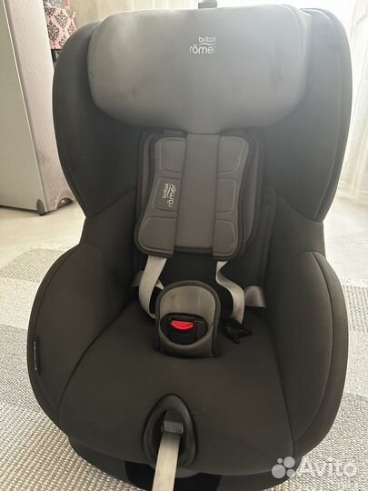 Автокресло britax romer trifix2 i size