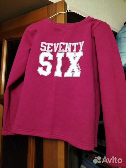 Спортивная одежда (свитшот, штаны)