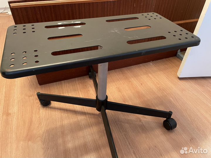 Подставка под телевизор