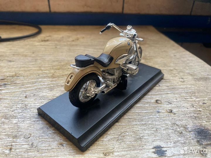 Модель мотоцикла Bmw R1200 C Welly 1/18