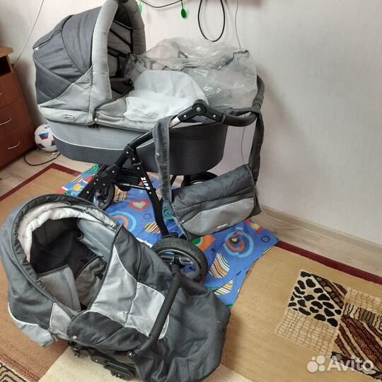Продам коляску 2 в 1