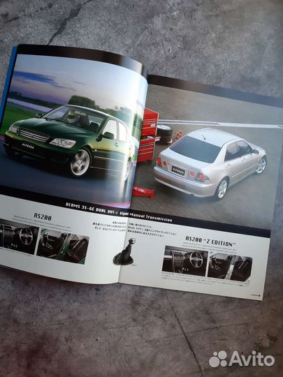 Дилерский каталог Toyota Altezza