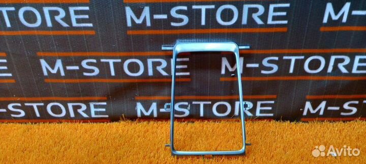 Накладка декоративная Volvo Xc60 DZ44 B4204T6 2011