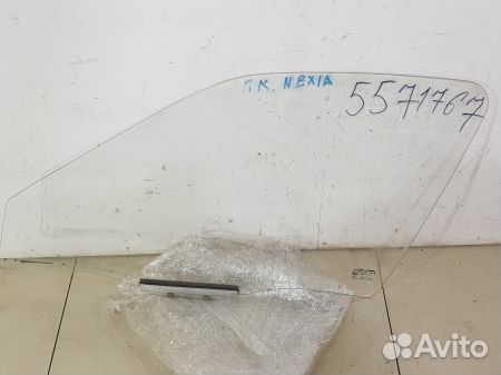 Стекло передней левой двери